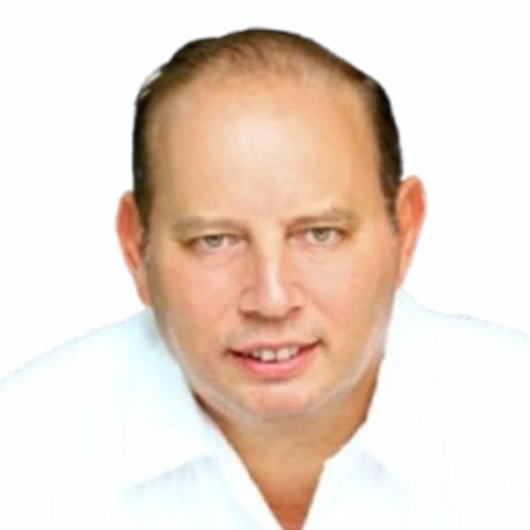 Lic. Ricardo Beltrán Merino